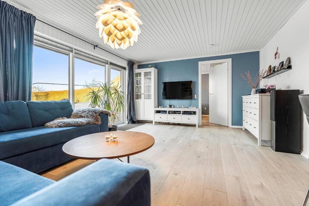 Nice And Cozy Family House At Billund Center المظهر الخارجي الصورة